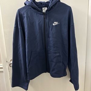 Nike Women’s zip up hoodie